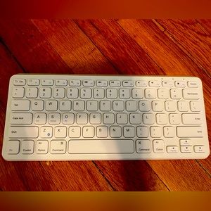 Anker Ultra Compact Slim Profile Wireless Bluetooth Keyboard